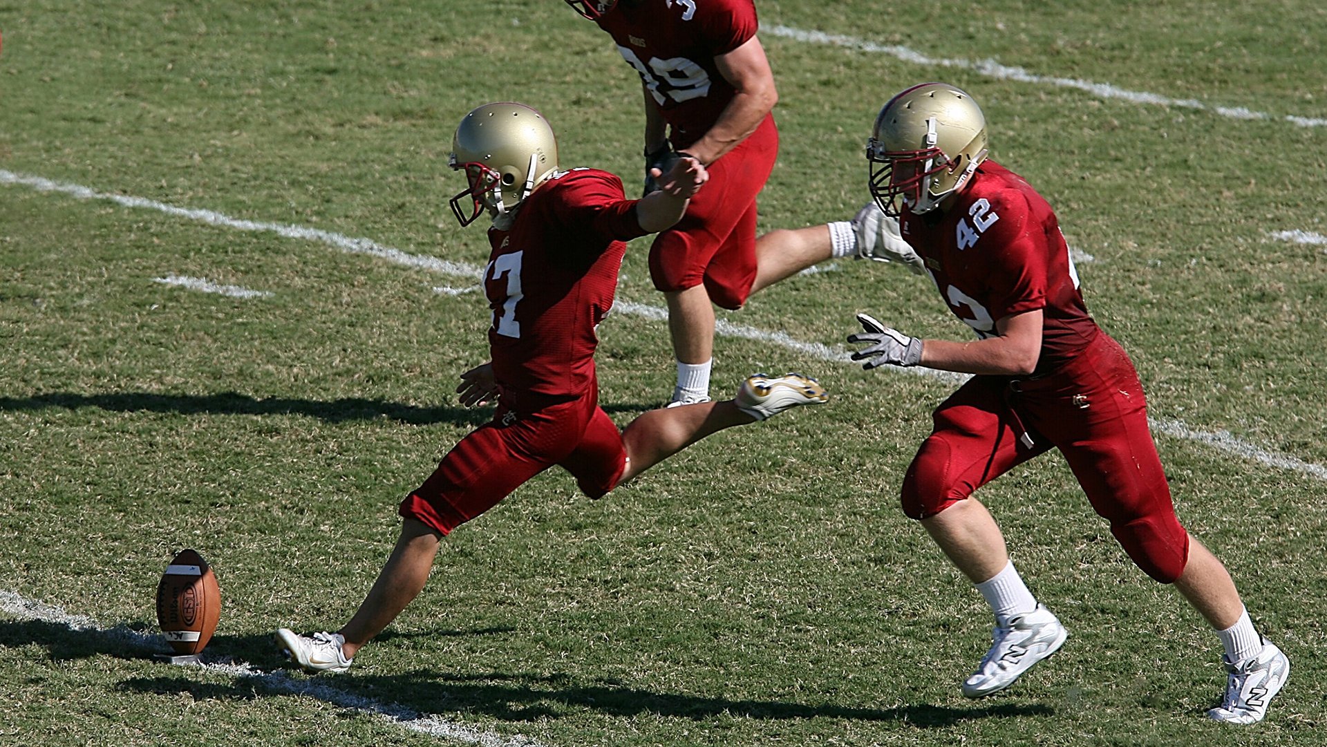 九游娱乐官方平台-数据分析：体能储备与爆发力关系，体能爆发力训练计划